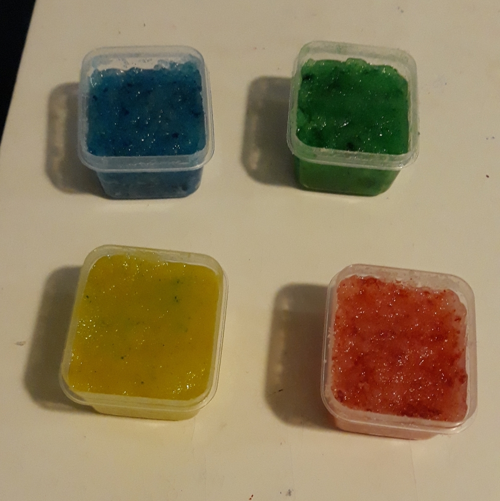 Lip scrubs - Picture 6 of 6